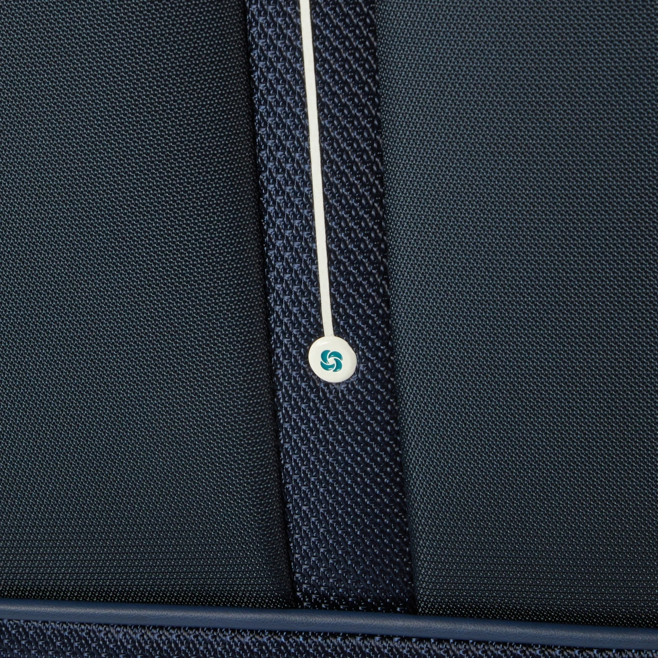 Samsonite Popsoda 4 Wheel Exp Medium Suitcase - 66cm - Image 20