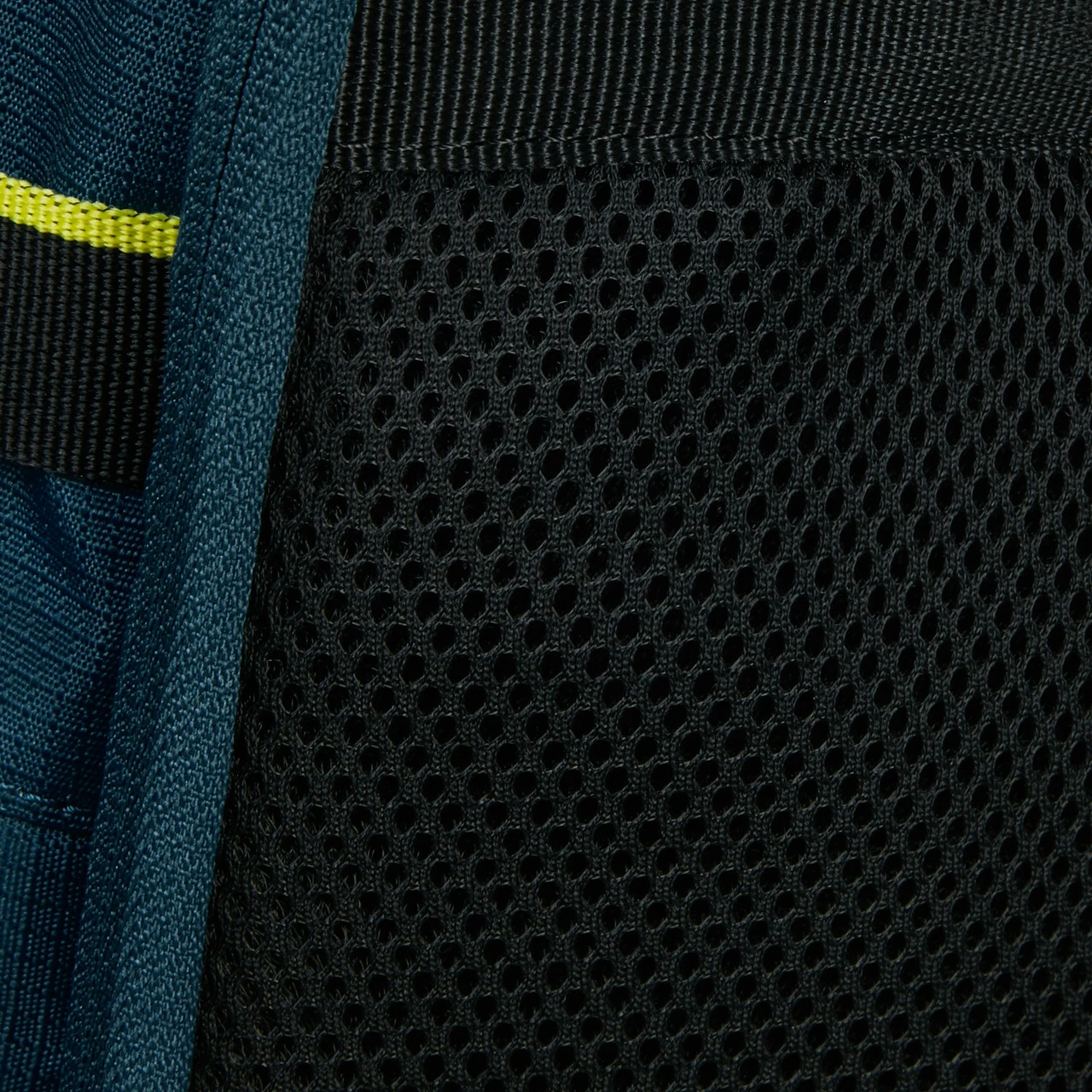 American Tourister Take2Cabin EasyJet Backpack M - Image 13