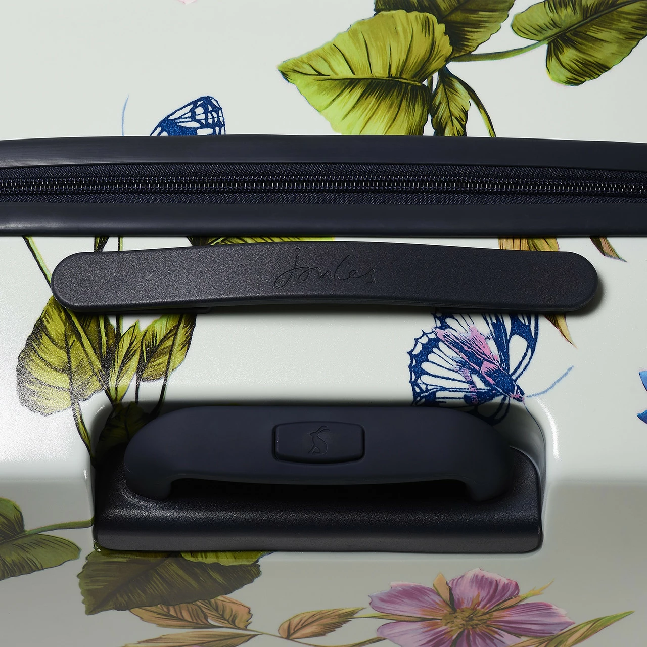 Joules Hard Side 4 Wheel Large Suitcase - 76cm - Image 18