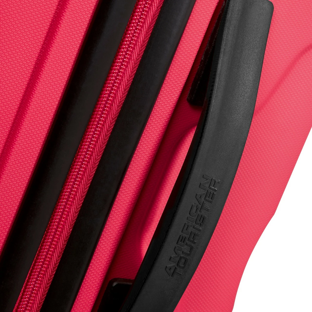 American Tourister Bon Air 2 Piece Luggage Set - 66cm X 2 - Image 19