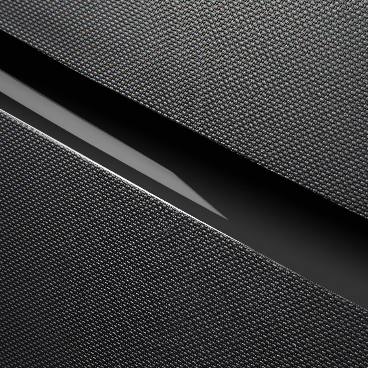 American Tourister Bon Air 2 Piece Luggage Set - 66cm X 2 - Image 12