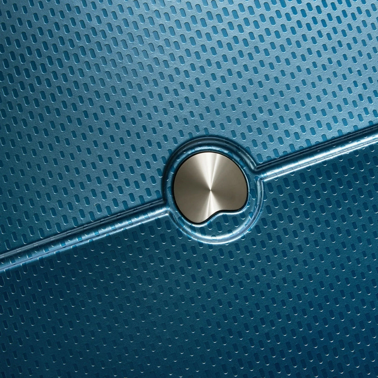 Delsey Turenne 4 Wheel Large Suitcase - 70cm - Image 20