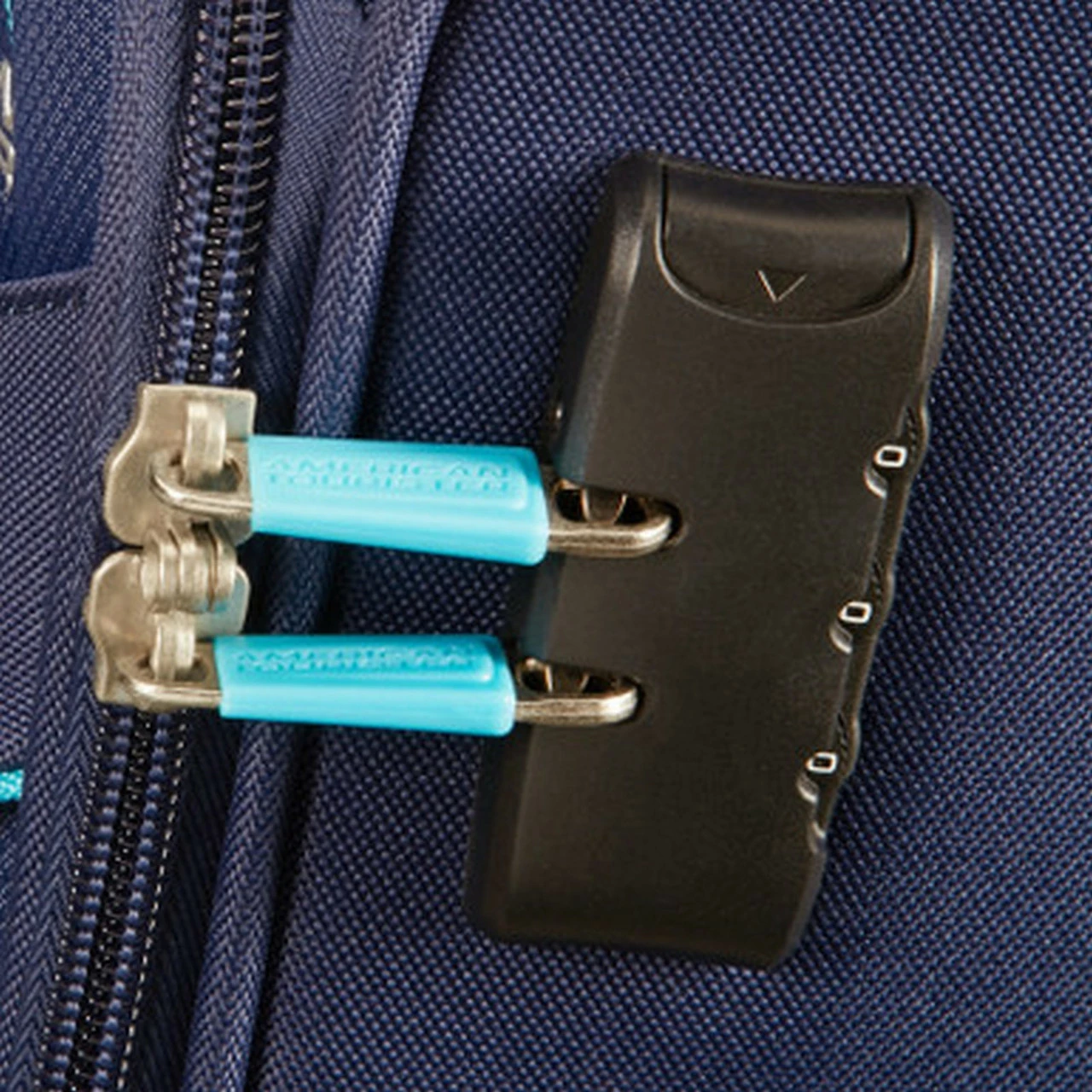 American Tourister Holiday Heat 3 Piece Luggage Set - 55cm, 67cm & 79cm - Image 12